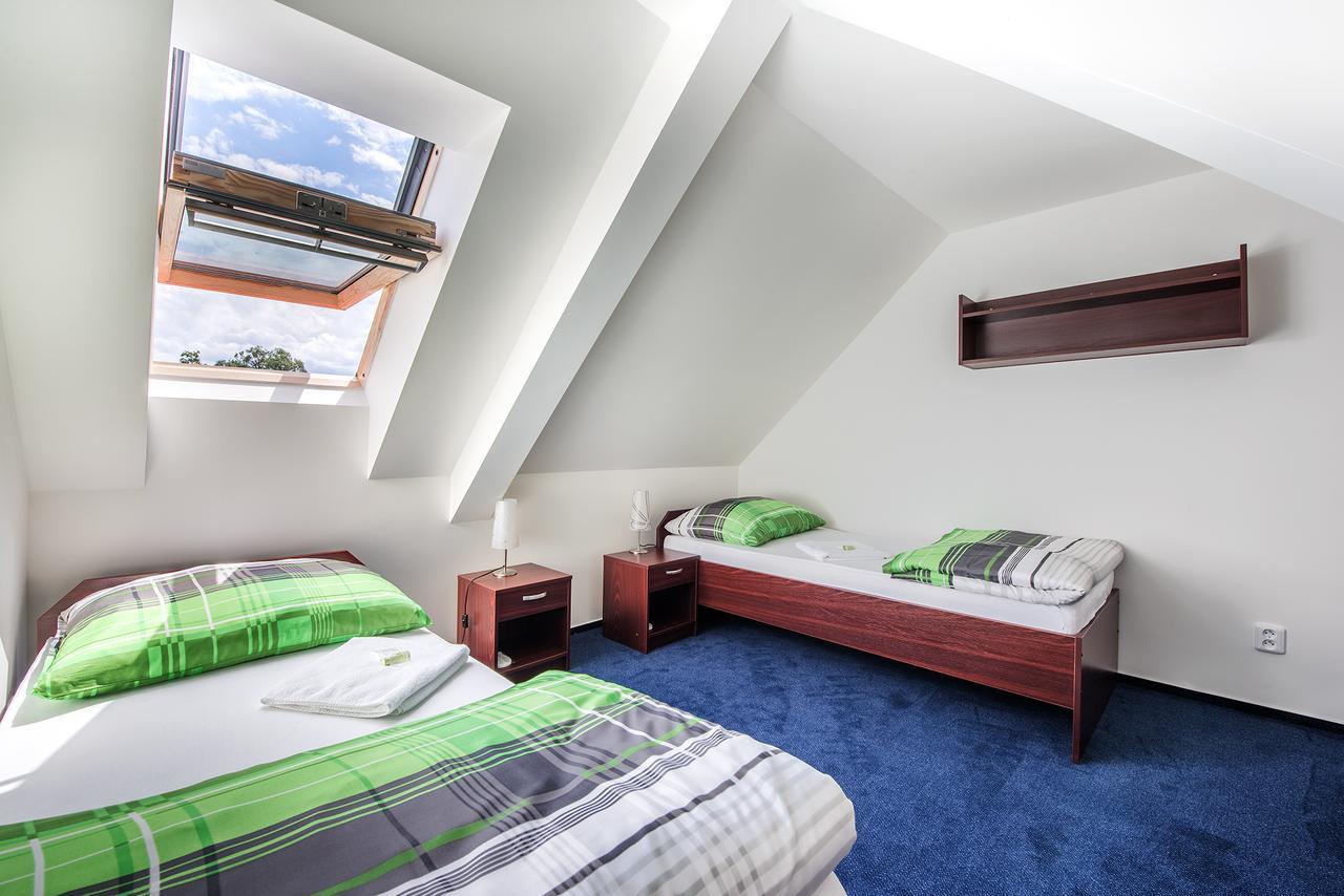 Hotel Pivovar Kacov Екстер'єр фото